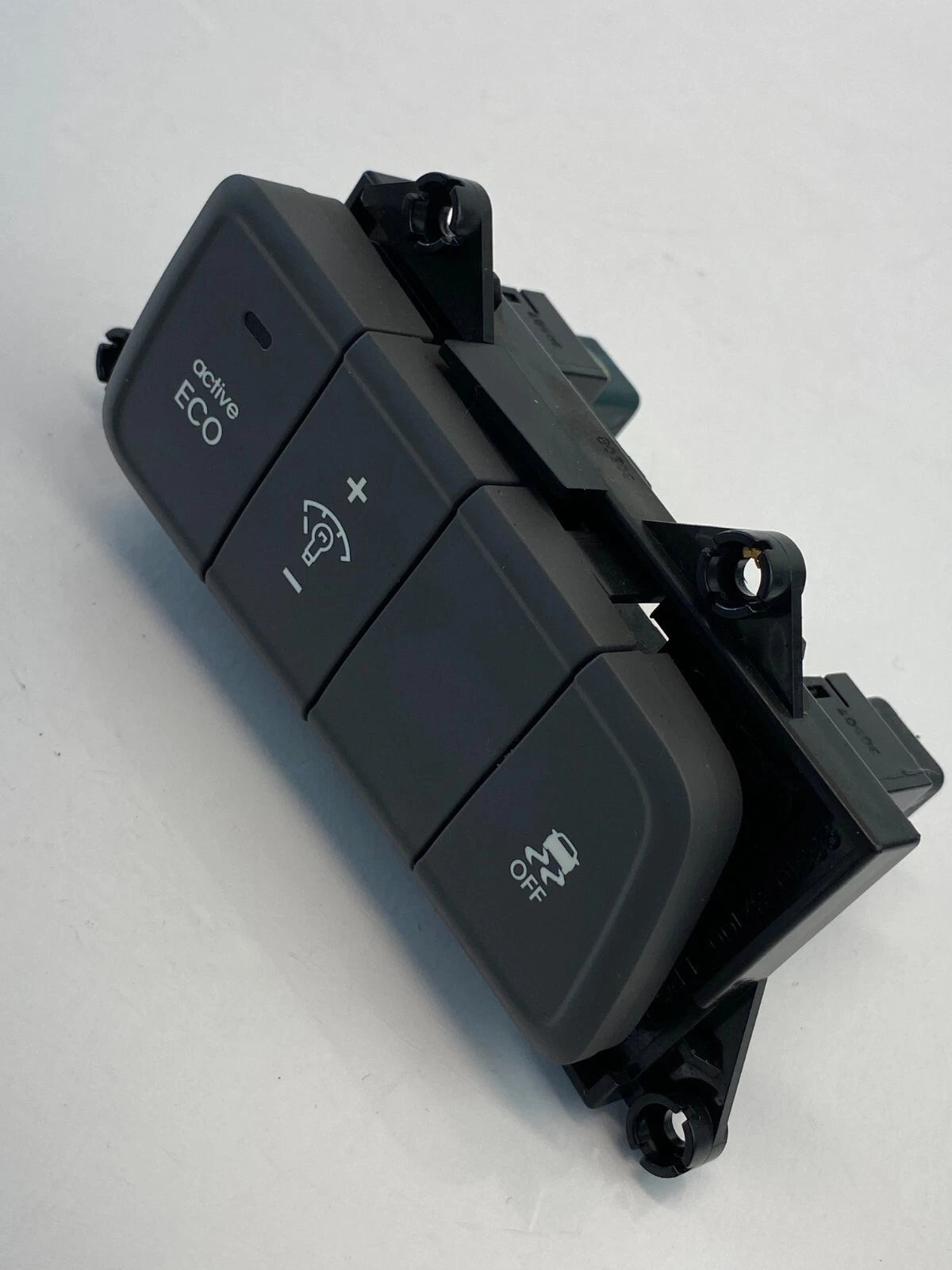 2011-2013 HYUNDAI ELANTRA DASH LEFT ACTIVE ECO LIGHT TRACTION CONTROL SWITCH OEM