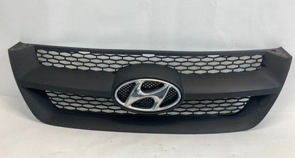 2006-2008 Hyundai Sonata Sedan Front Grille Grill Molding W /Emblem OEM