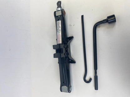 2013-2017 Hyundai Elantra GT Emergency Spare Tire Jack & Tool Lug Wrench Kit Set