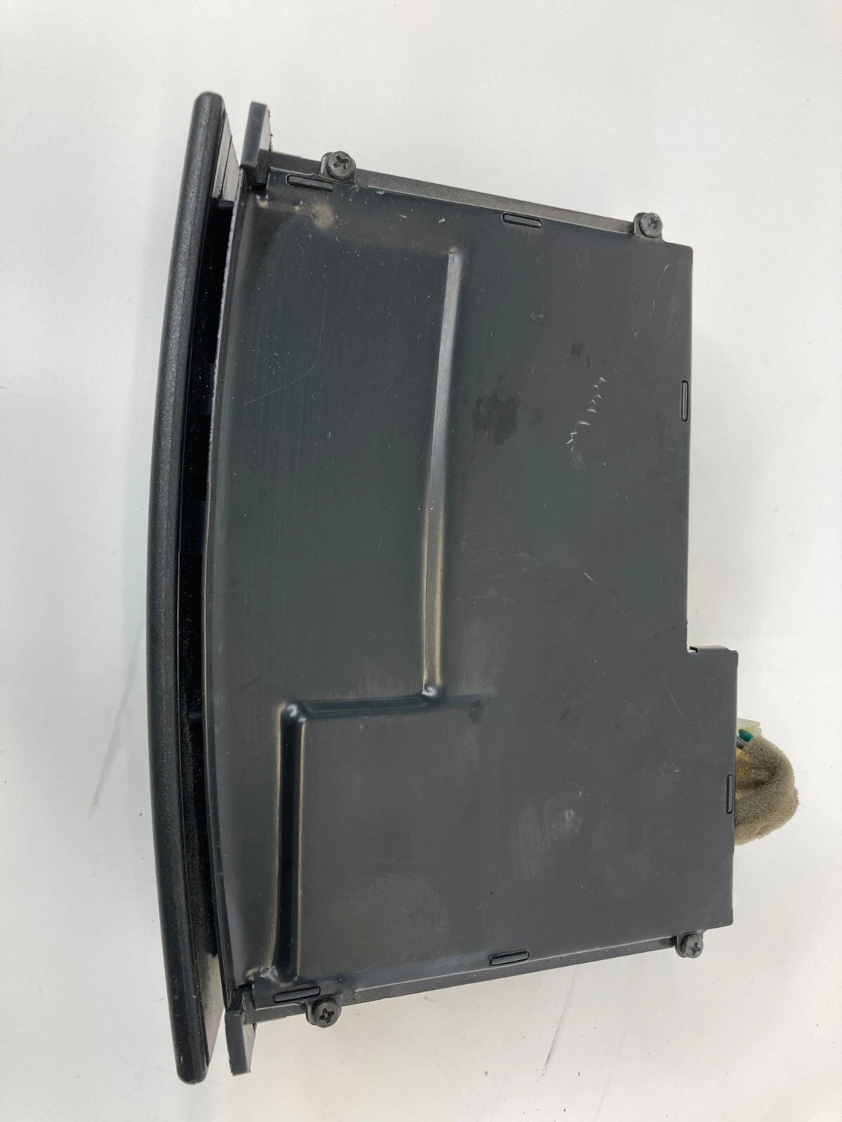 2003-2006 KIA SORENTO CENTER DASH ASHTRAY ASH TRAY COMPARTMENT 84550-3E000 OEM