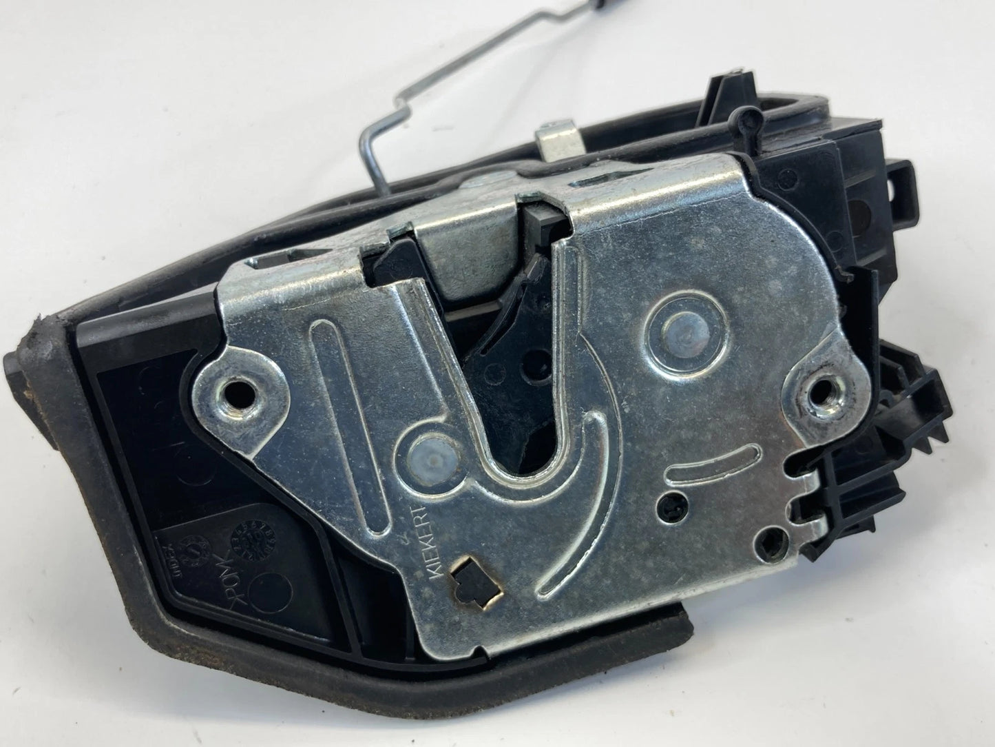 2009-2016 BMW 535XI DOOR LOCK LATCH MECHANISM REAR LEFT SIDE OEM FACTORY 7229459