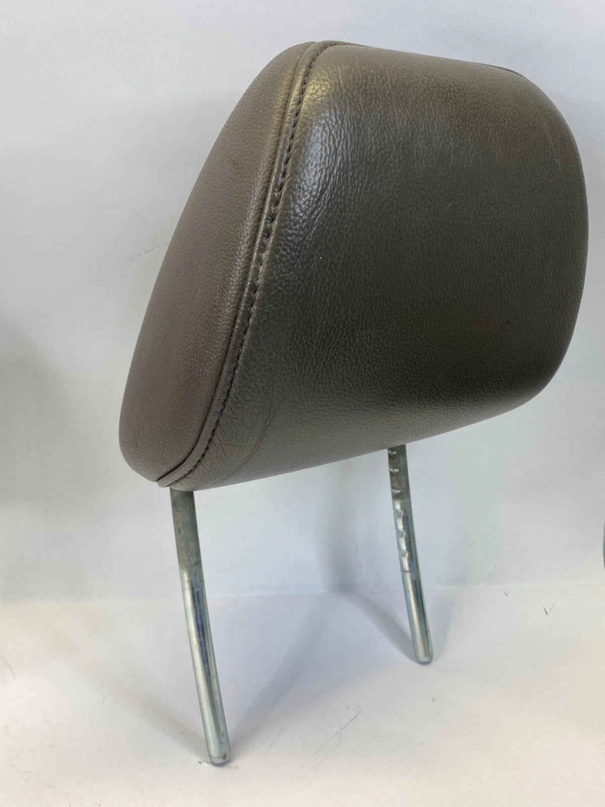 2011-2017 HONDA ODYSSEY FRONT RIGHT & LEFT SEAT HEADREST HEAD REST PAIR SET OEM