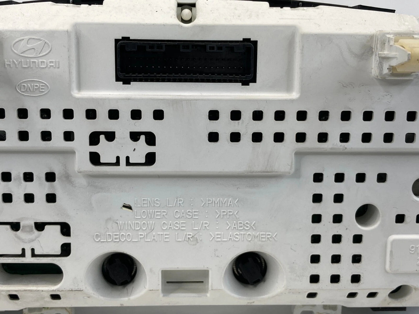 12-14 HYUNDAI SONATA 2.0L INSTRUMENT CLUSTER SPEEDOMETER UNK MILES 940013Q00 OEM