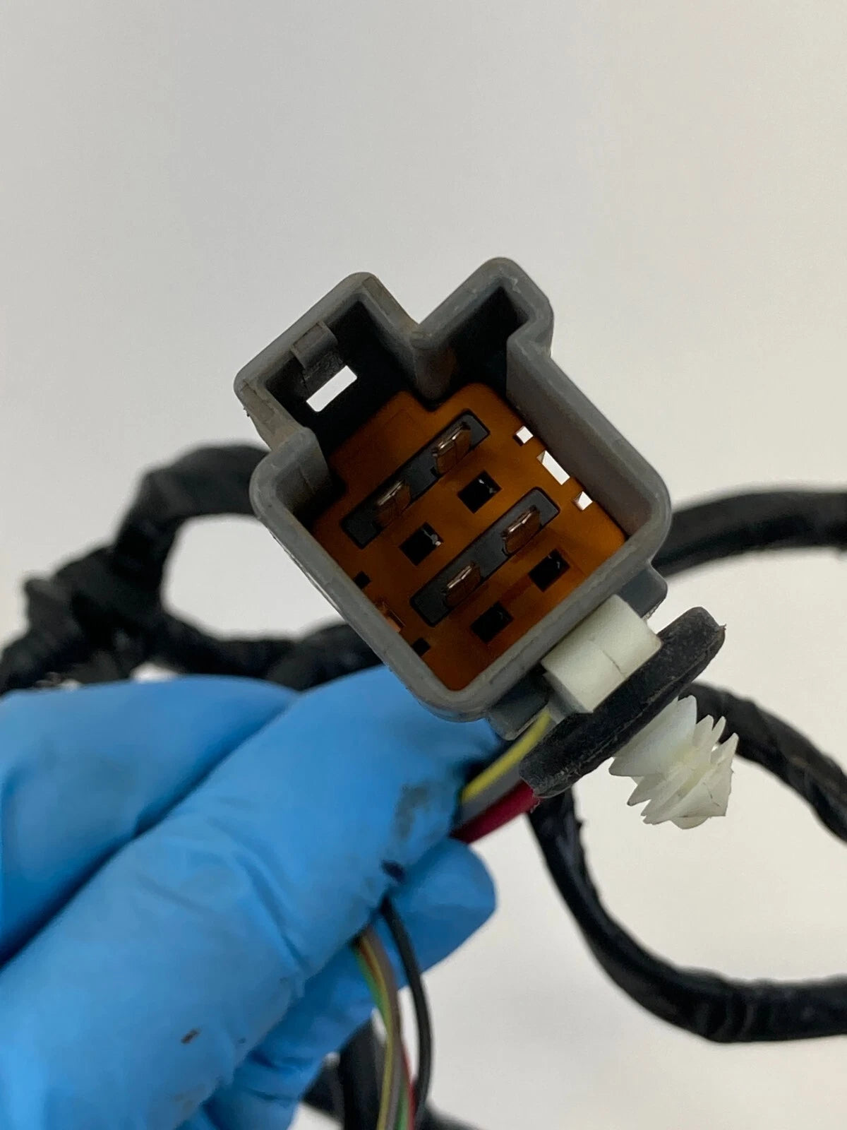 2014-2019 FORD FIESTA CENTER CONSOLE SECTION WIRE HARNESS D2BB-13E700-AC OEM