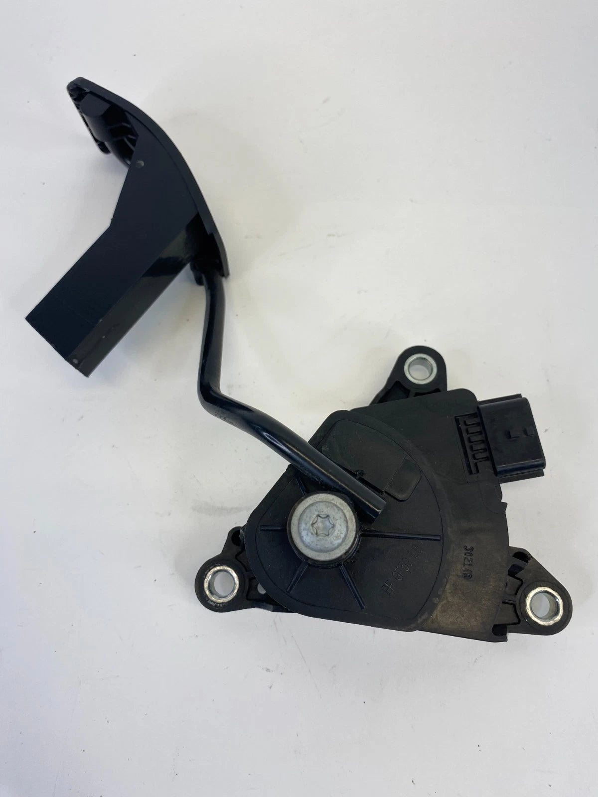 2014 2015 Nissan Rogue Select Accelerator Gas Pedal Travel Sensor Assembly OEM