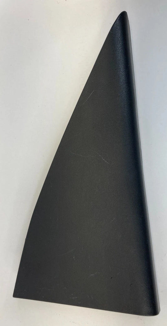 2005-2010 KIA SPORTAGE BACK REAR LEFT DOOR INNER CORNER COVER TRIM 83910-1F000