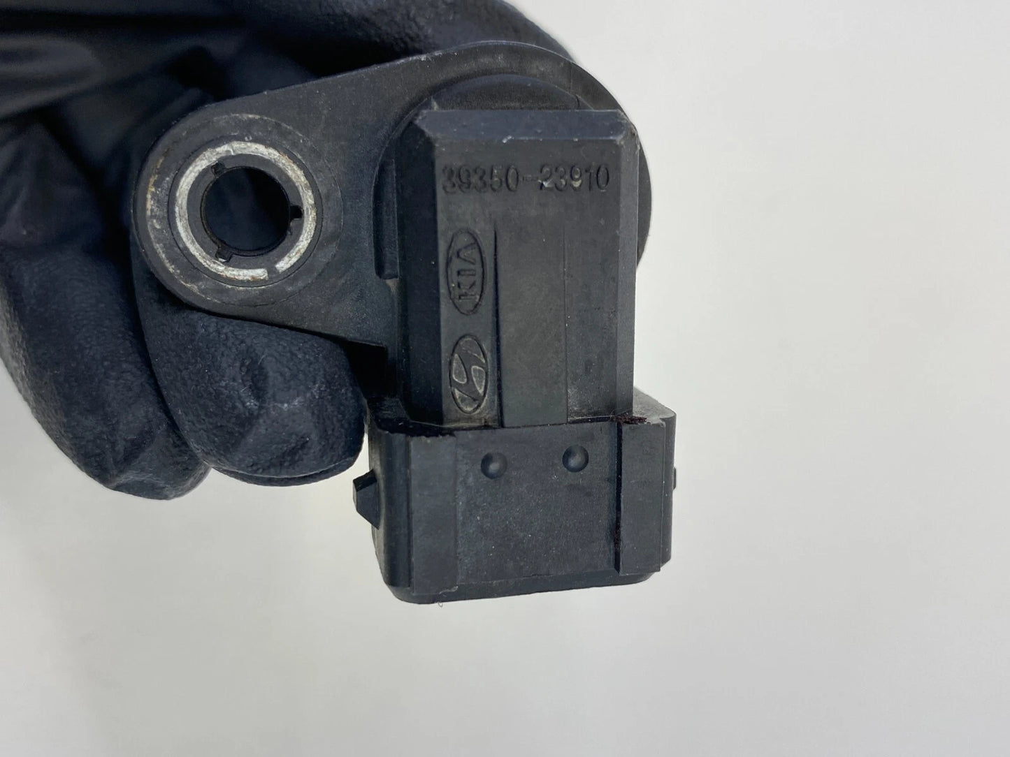 14-16 KIA FORTE 14-18 FORTE5 1.8L 16V CAMSHAFT POSITION SENSOR 39350-23910 OEM