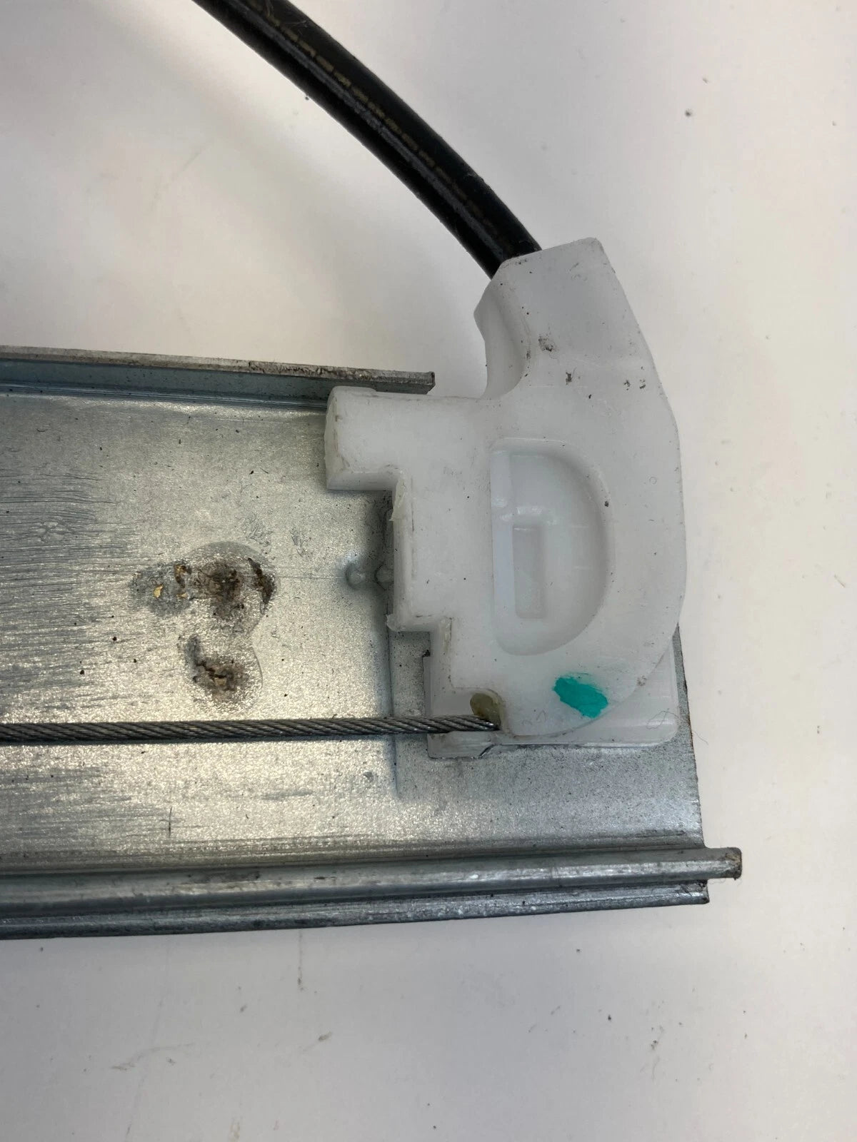 2004-2012 MITSUBISHI GALANT REAR RIGHT PASSENGER WINDOW REGULATOR & MOTOR OEM