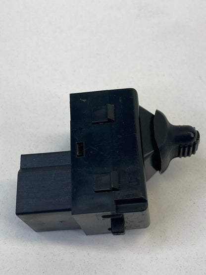 2001-2006 CHRYSLER SEBRING DODGE STRATUS FRONT RIGHT PASSENGER WINDOW SWITCH OEM