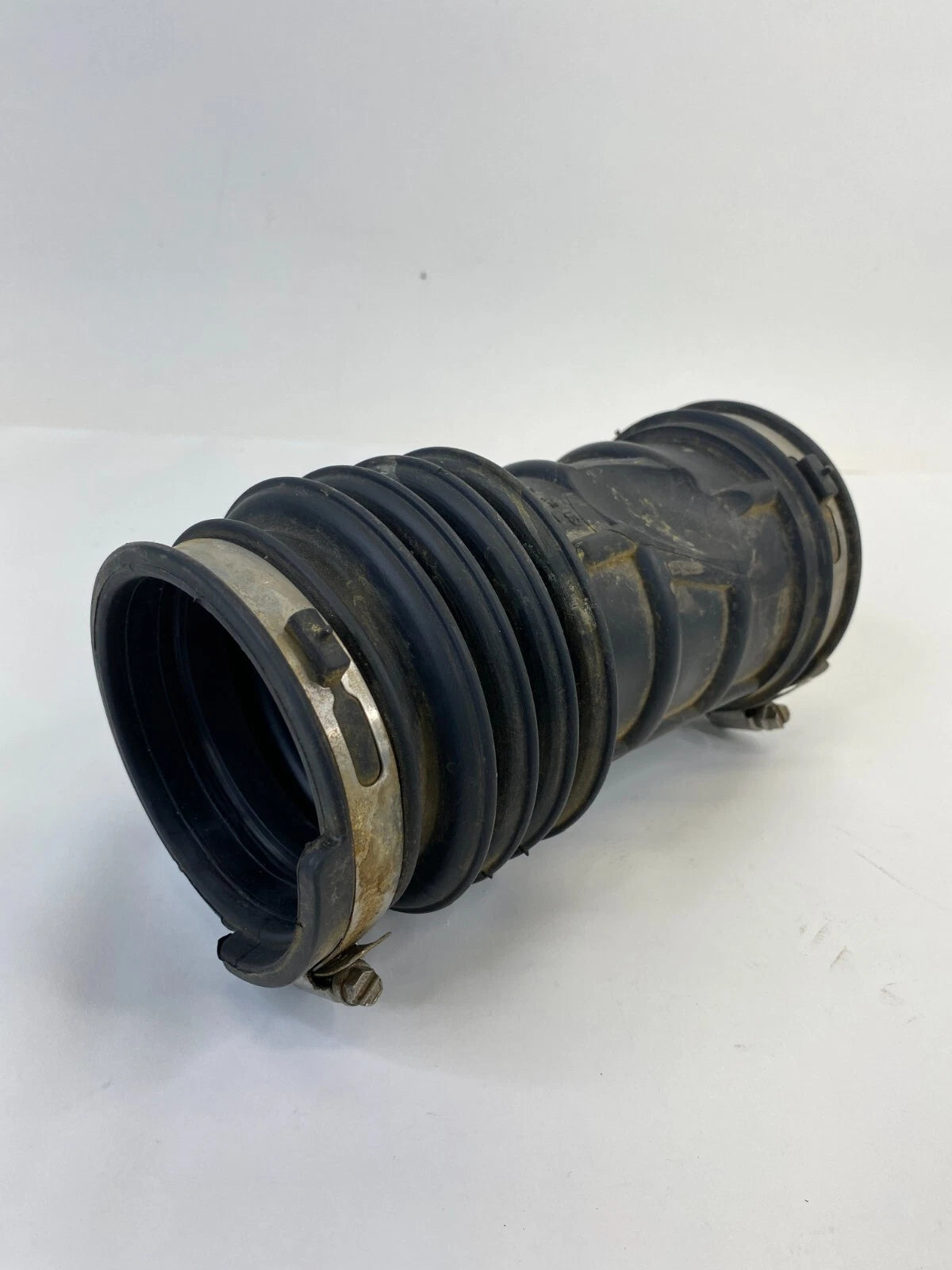 2013-2019 FORD EXPLORER 3.5L V6 ENGINE AIR CLEANER INTAKE HOSE DUCT TUBE OEM