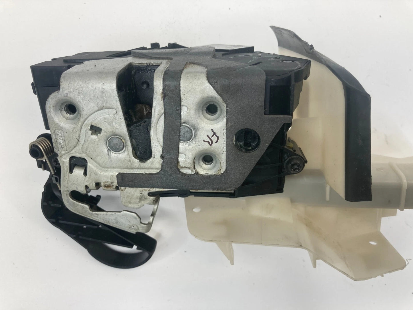 12-18 FORD FOCUS FRONT RIGHT DOOR LOCK LATCH RELEASE ACTUATOR CM51-A219A64-FC