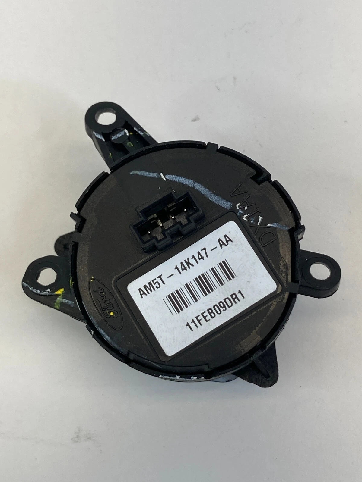 12-18 FORD FOCUS STEERING WHEEL AUDIO RADIO CONTROL SWITCH BUTTON AM5T-14K147-AA
