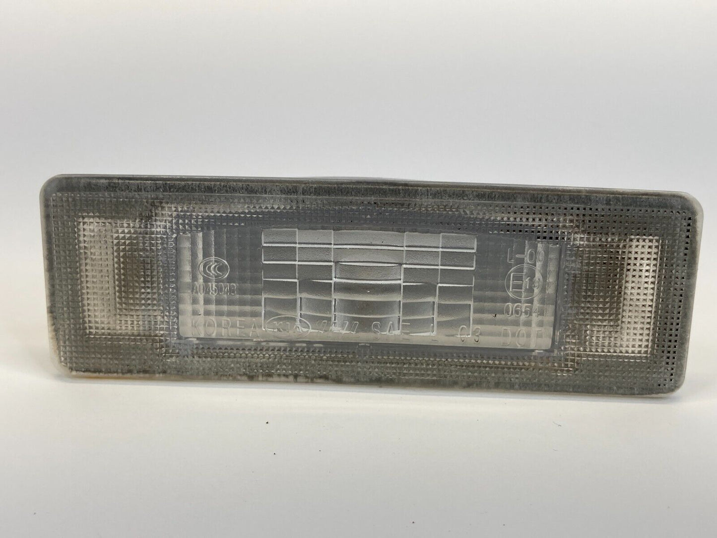 2006-2016 Kia Optima 2014-2016 Cadenza License Plate Light Lamp 92501-2G0 OEM