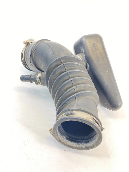 09-12 FORD ESCAPE HYBRID 2.5L AIR INTAKE RESONATOR W/ INLET TUBE 8M649F805AA