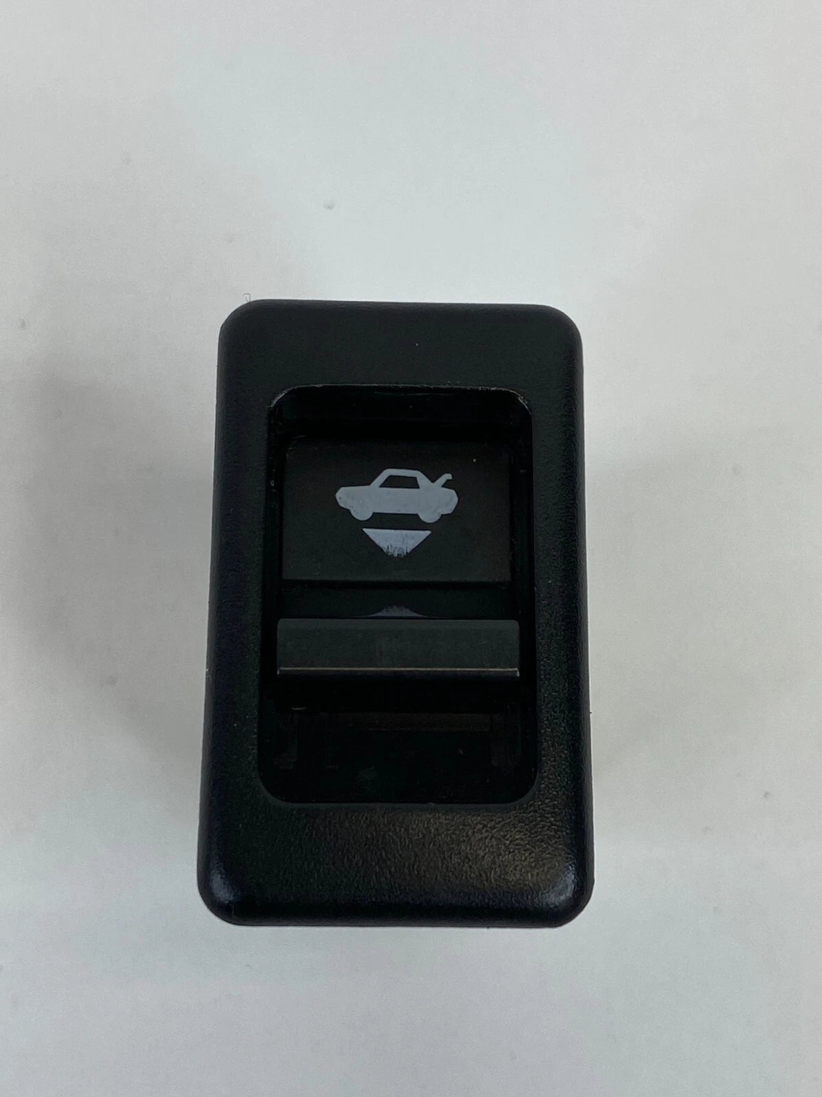 2007-2012 NISSAN ALTIMA SEDAN TRUNK LID RELEASE OPENER CONTROL SWITCH BUTTON OEM