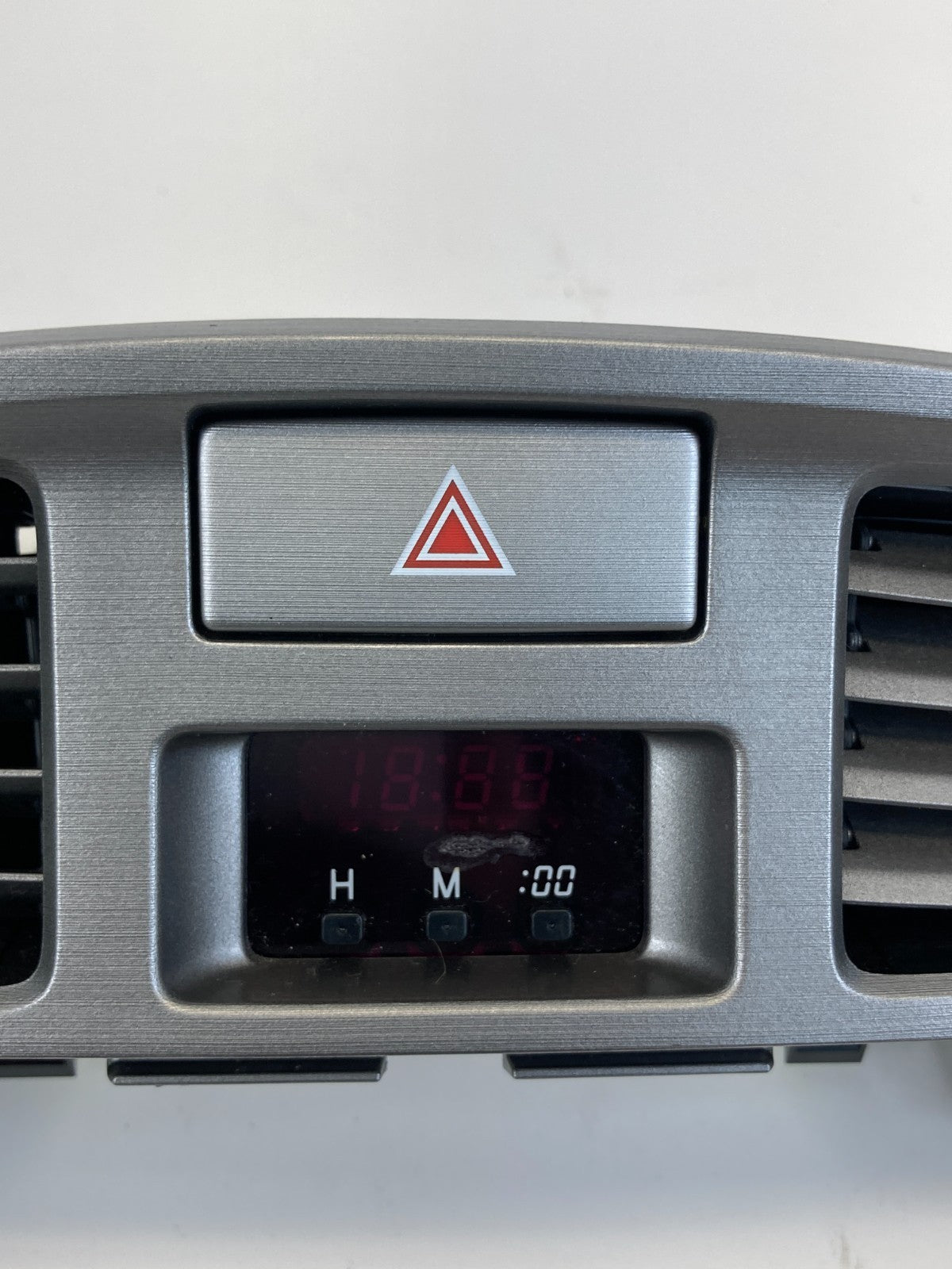 2011 2012 Toyota Avalon Dash Center Heat A/C Air Vent w/Clock Hazard Switch OEM