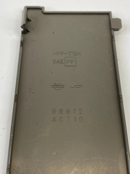 05-07 INFINITI G35 CENTER CONSOLE ARMREST ARM REST BOLT CAP COVER 96912-AC710