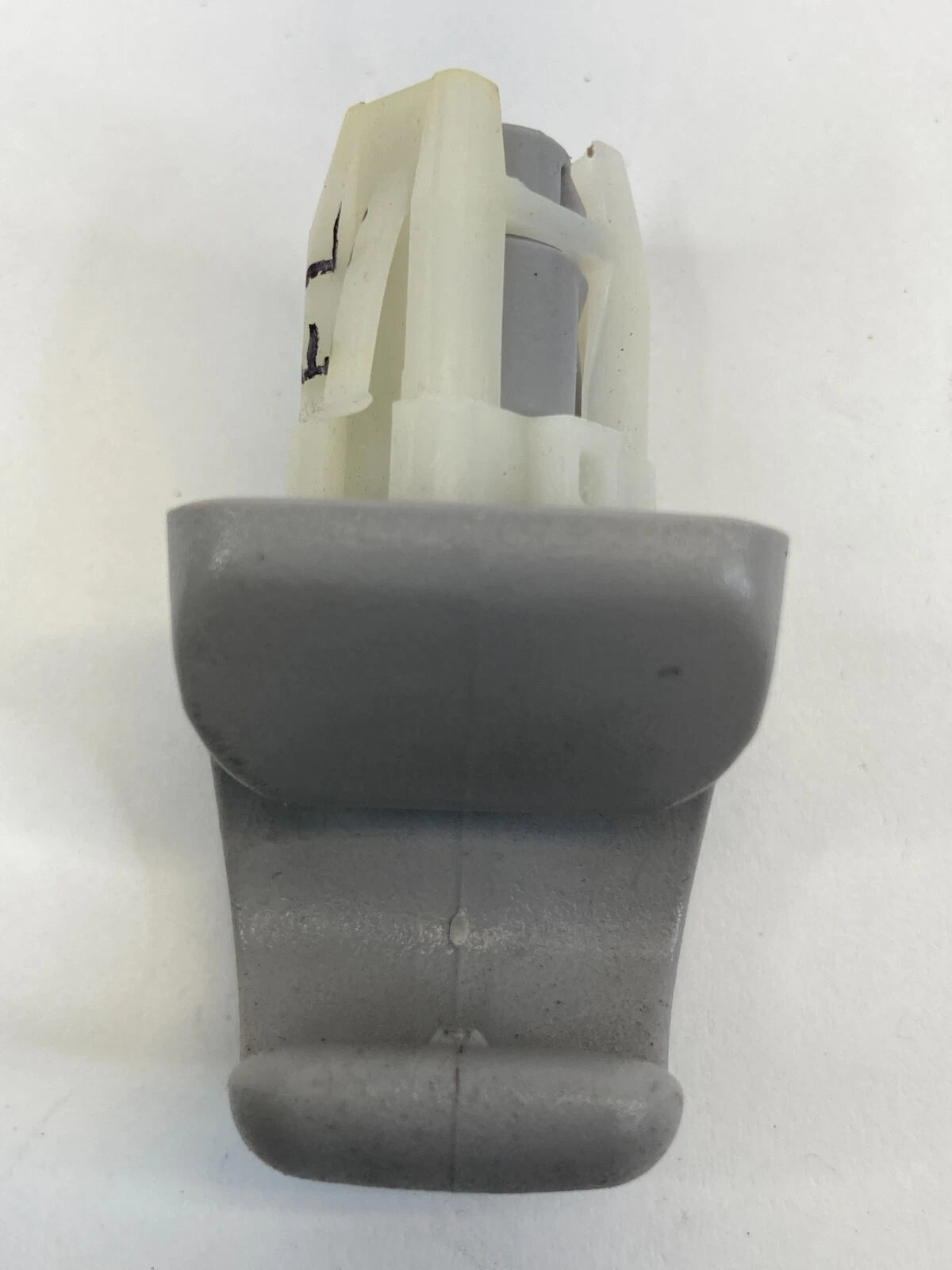 2004-2009 TOYOTA PRIUS FRONT LEFT SUN VISOR RETAINER SUNVISOR HOLDER CLIP OEM