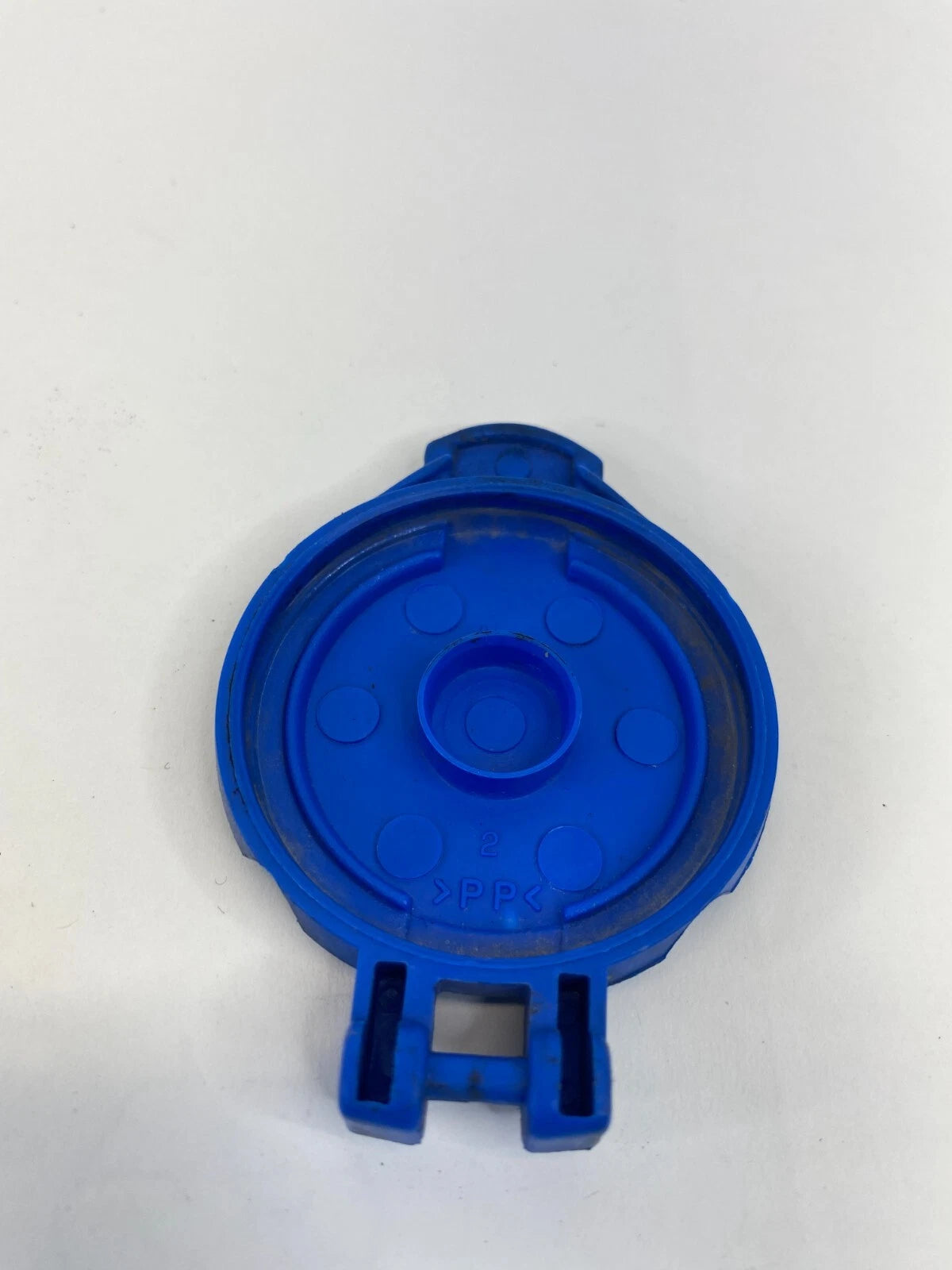 2010-2013 KIA FORTE WINDSHIELD WIPER WASHER FLUID RESERVOIR BOTTLE TANK CAP