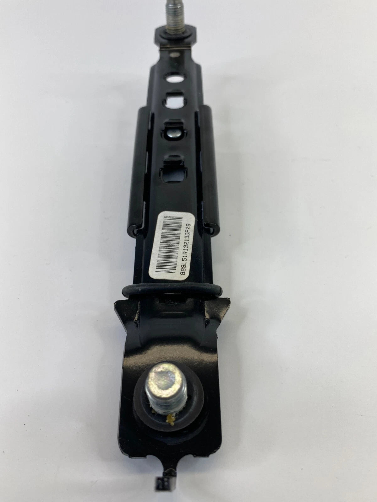 2011-2016 KIA OPTIMA FRONT RIGHT SIDE SEAT BELT HEIGHT ADJUSTER ASSEMBLY OEM
