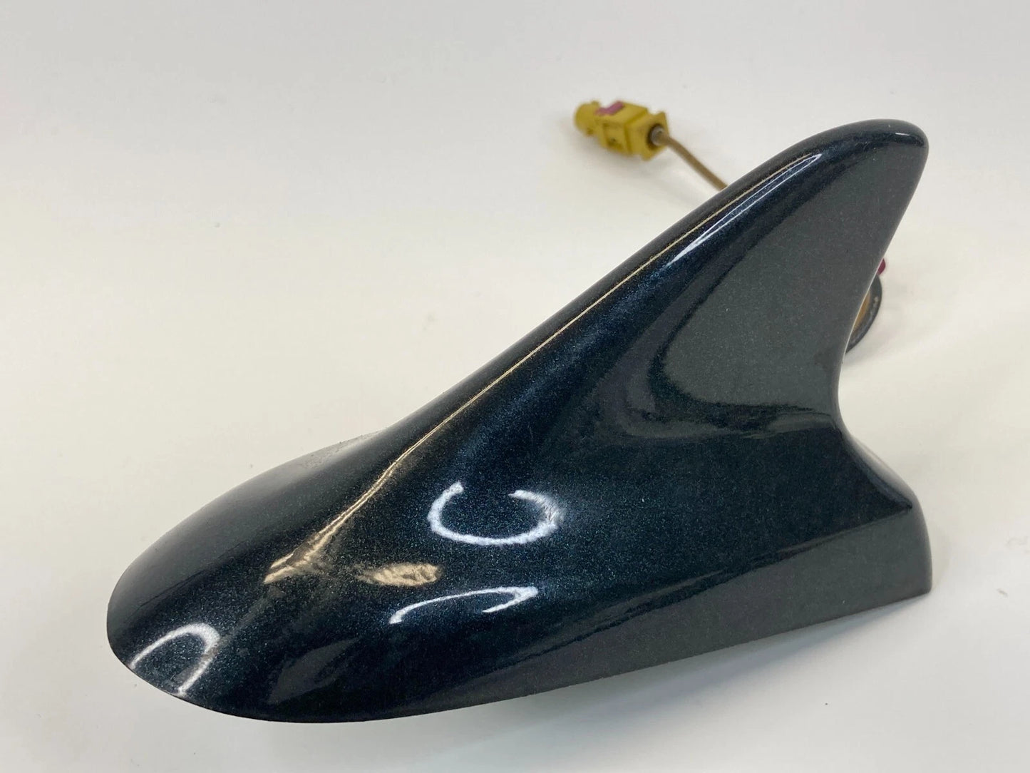 2011-2017 BUICK REGAL SEDAN ROOF SHARK MOUNTED RADIO ANTENNA MAST 20786831 OEM