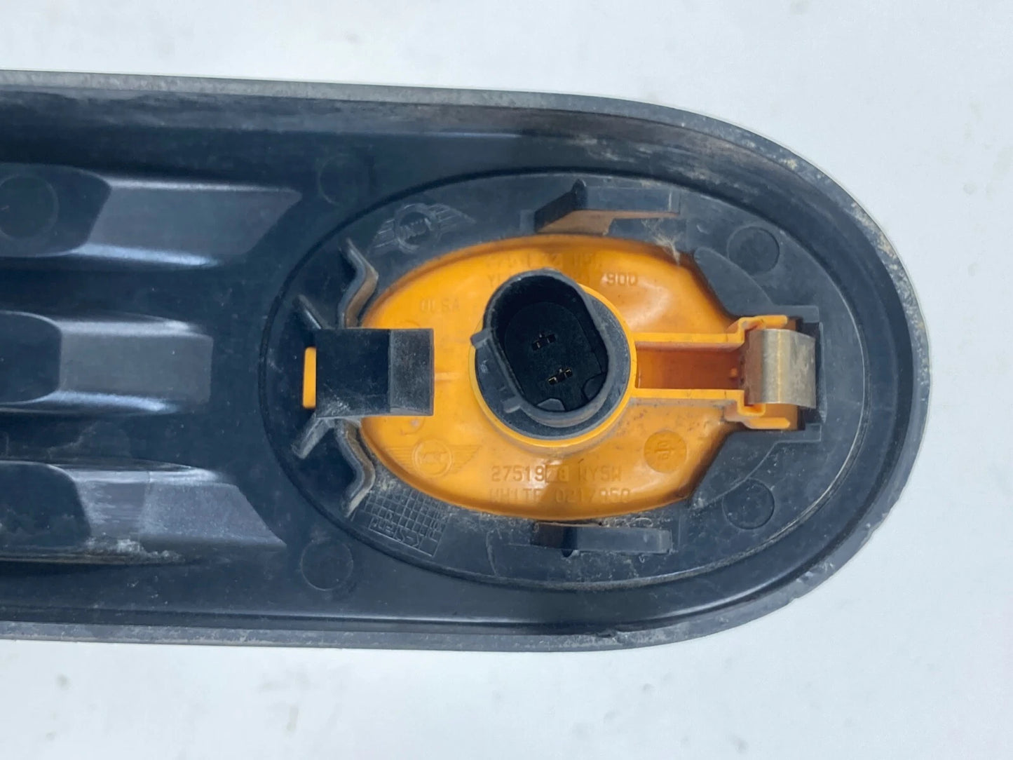 07-10 MINI COOPER LEFT FENDER SIDE MARKER TURN SIGNAL LIGHT SCUTTLE OEM 2751503