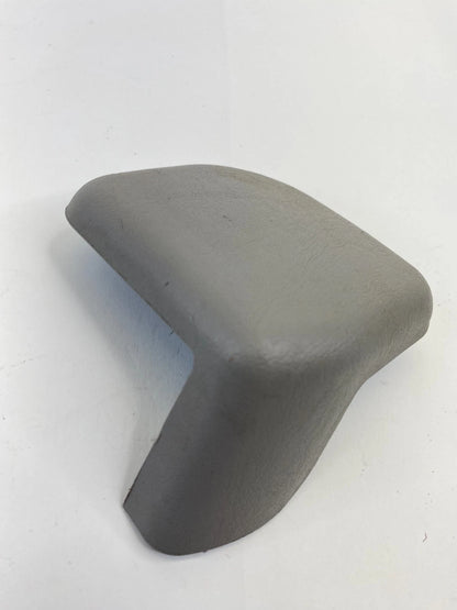 01 02 03 04 TOYOTA SEQUOIA FRONT SEAT TRACK RAIL END TRIM COVER 72137-0C120 OEM
