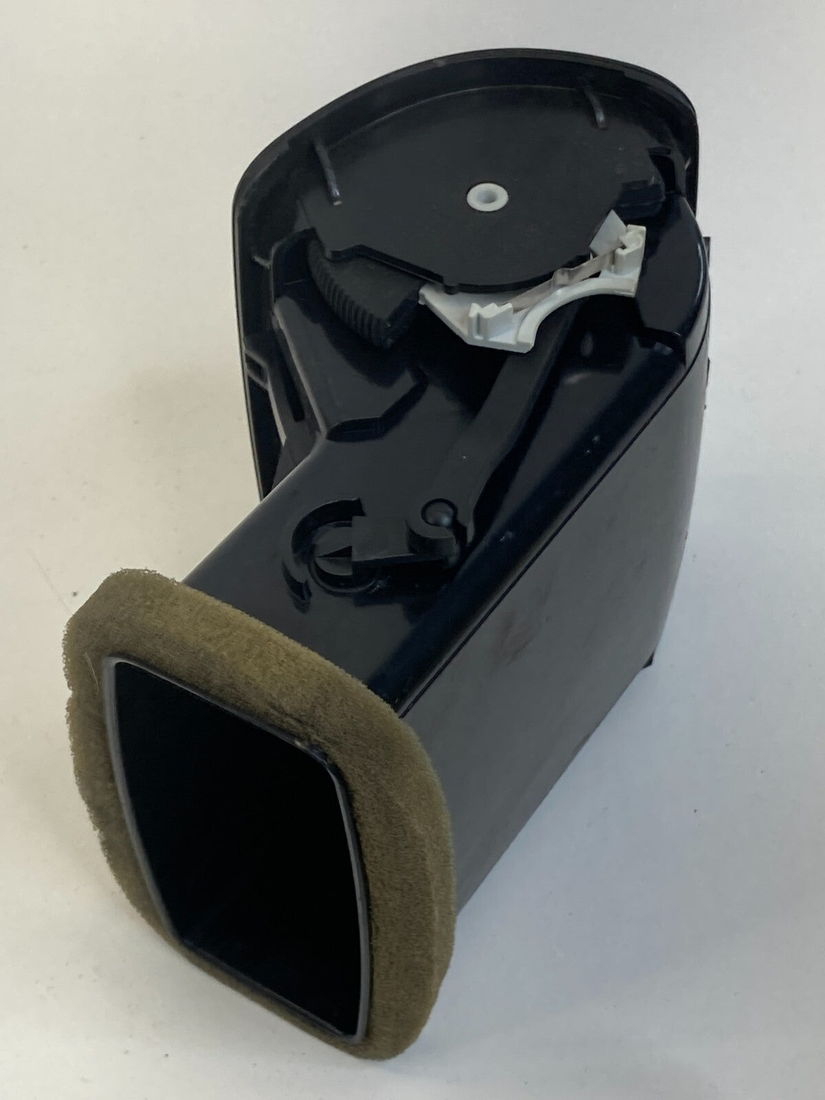 2003-2011 Saab 9-3 Center Console Rear A/C Air Vents Outlet Grille 12789734 OEM