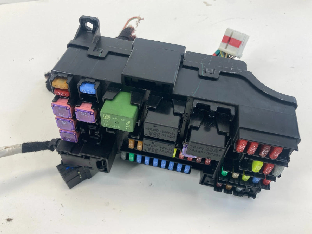 2018-2021 CHEVROLET TRAX 1.4L CABIN FUSE RELAY BOX JUNCTION BLOCK OEM