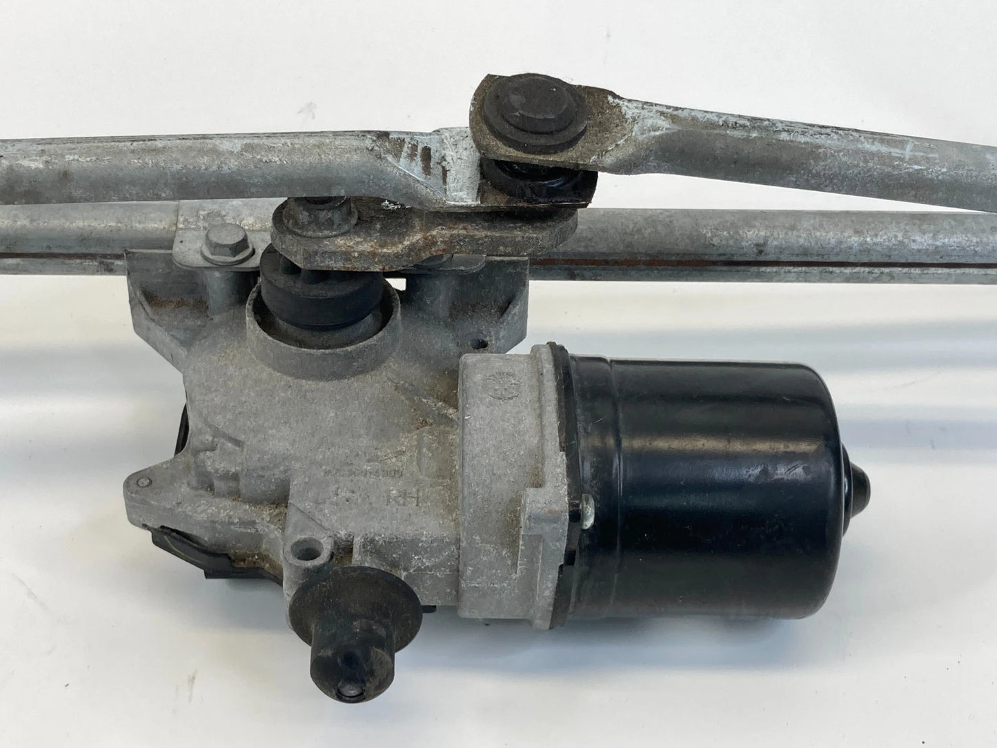 2013-2019 FORD EXPLORER INTERCEPTOR FRONT WINDSHIELD WIPER MOTOR W/ LINKAGE