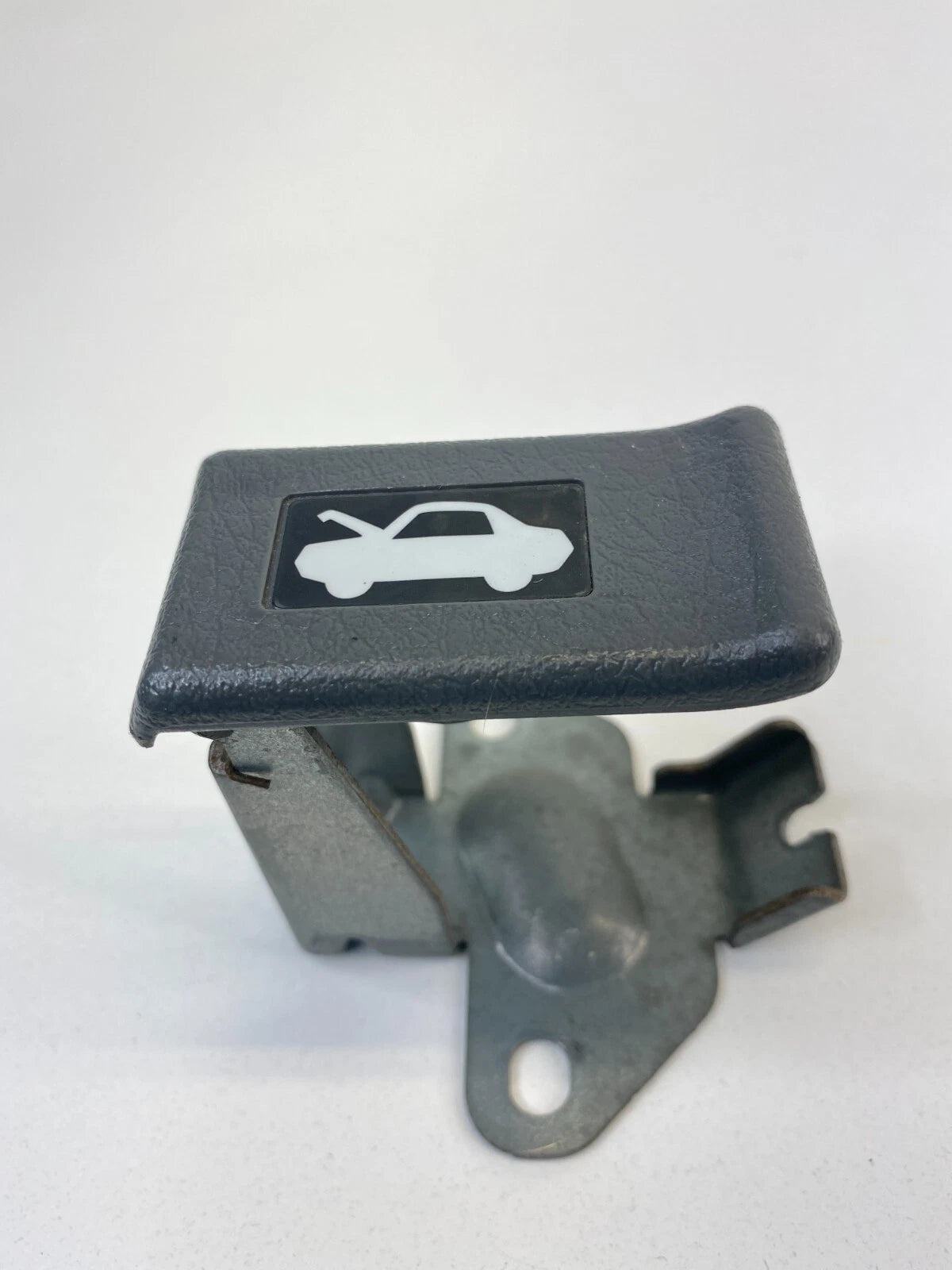 2005-2010 HONDA ODYSSEY FRONT HOOD LID RELEASE OPENER HANDLE LEVER OEM