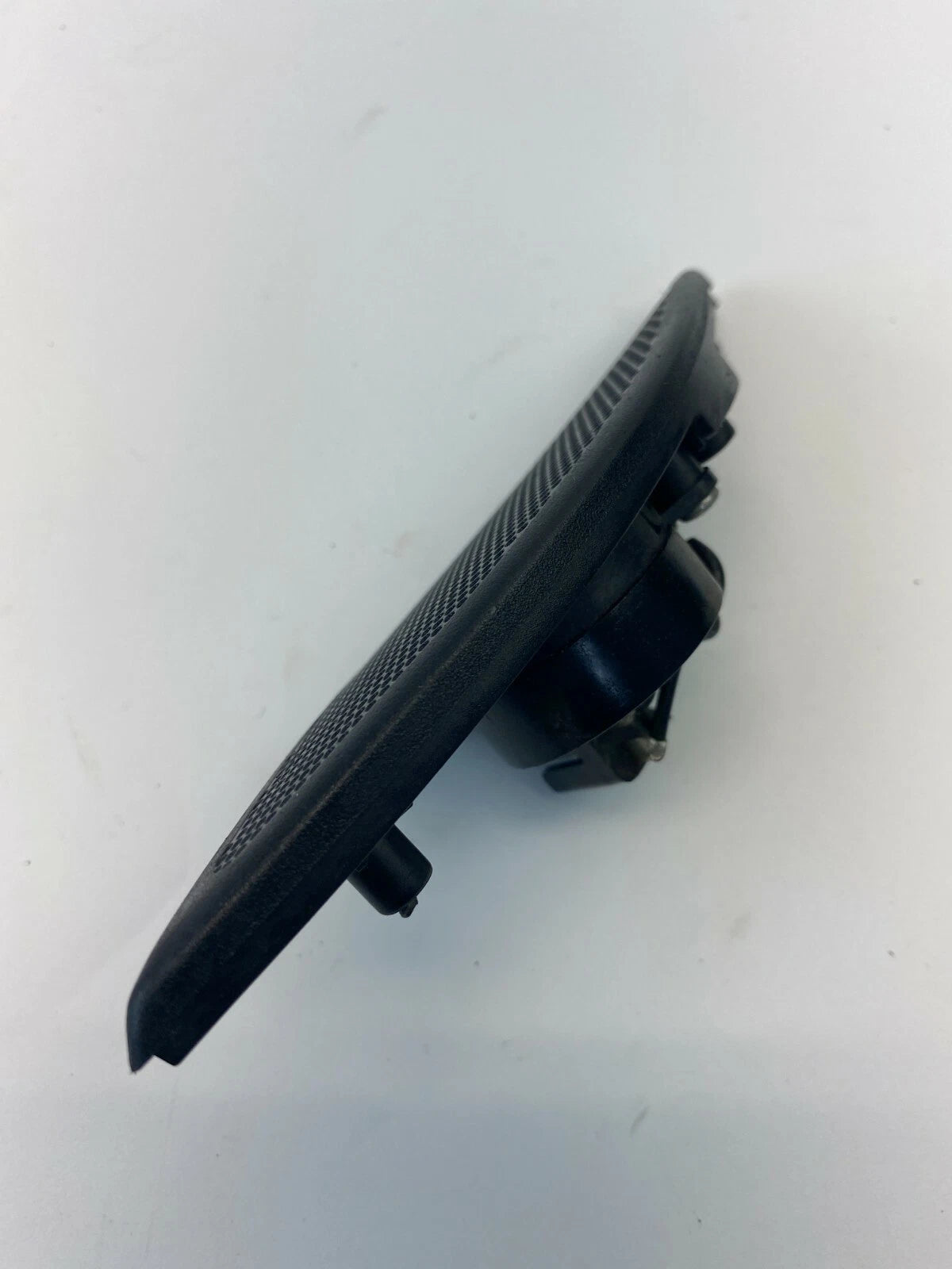 08-10 SATURN VUE FRONT RIGHT PASSENGER DOOR TWEETER W COVER GRILLE TRIM 96673603