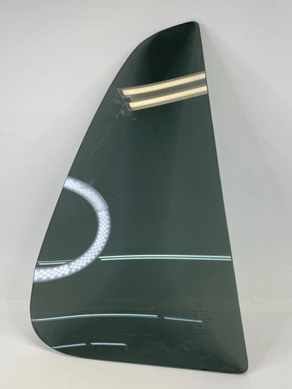 1998-2003 MERCEDES-BENZ ML REAR RIGHT SIDE DOOR QUARTER WINDOW FIXED GLASS OEM