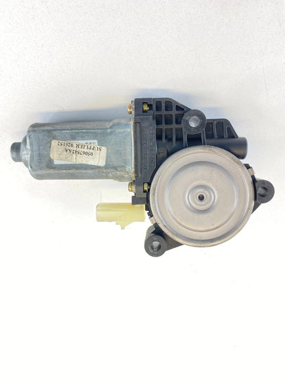 2001-2005 CHRYSLER PT CRUISER REAR RIGHT SIDE DOOR POWER WINDOW MOTOR 05067542AA