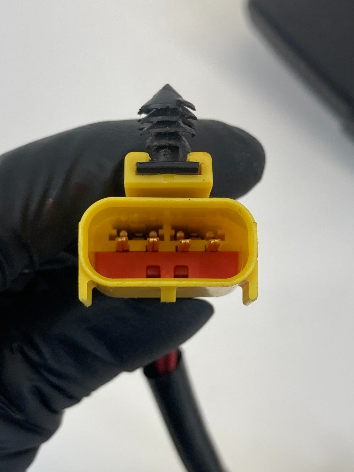 11-16 Chrysler Town & Country Front Left Side Seat Belt Buckle 1DF311X9AB OEM