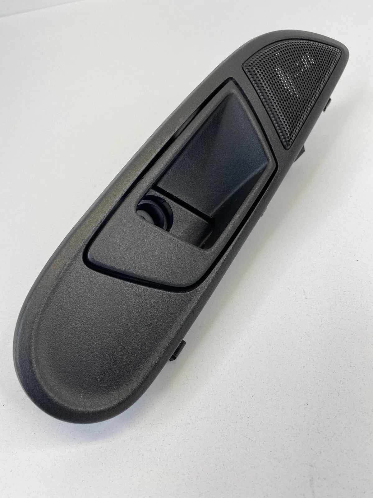2011-2013 FORD FIESTA FR RH FRONT PASSENGER INNER DOOR HANDLE BEZEL AE83A2260