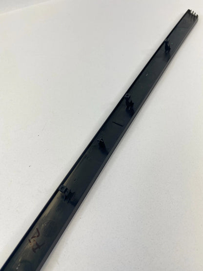 2005-2009 VOLKSWAGEN JETTA FRONT LEFT DRIVER DOOR TRIM MOLDING 1K4-867-439 OEM