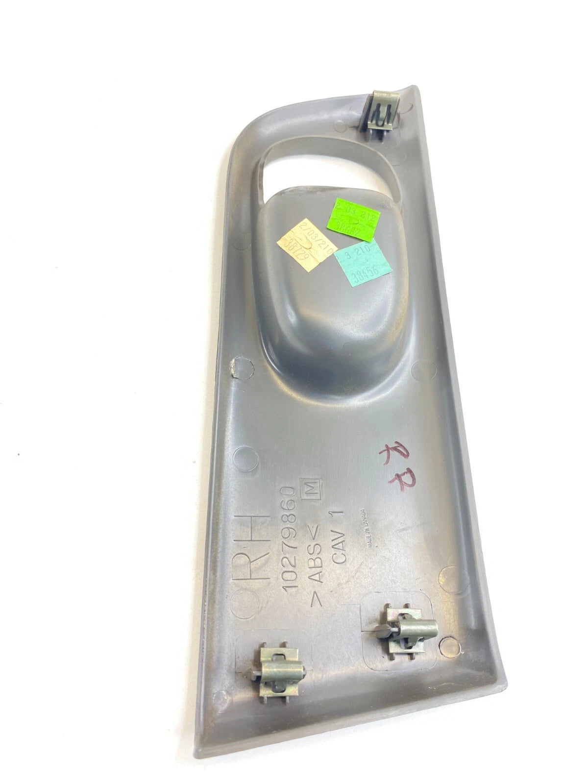 1997-2005 BUICK CENTURY REAR RIGHT INNER DOOR HANDLE BEZEL COVER 10279860
