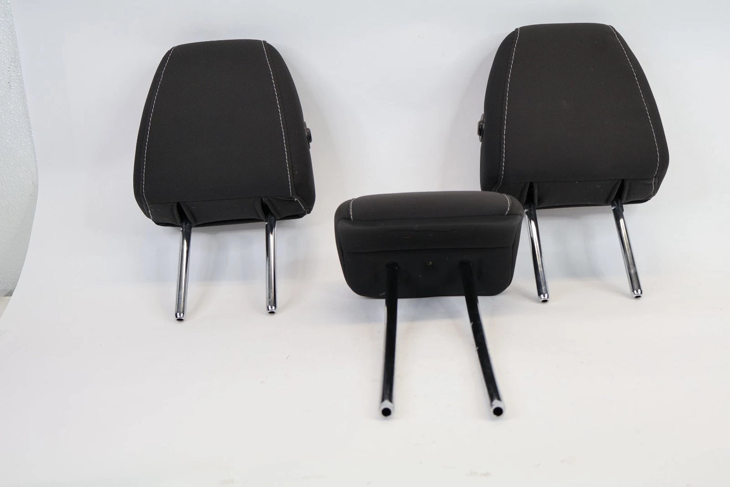 2013-2016 FORD ESCAPE REAR SEAT HEADREST LEFT RIGHT CENTER CHARCOAL CLOTH OEM