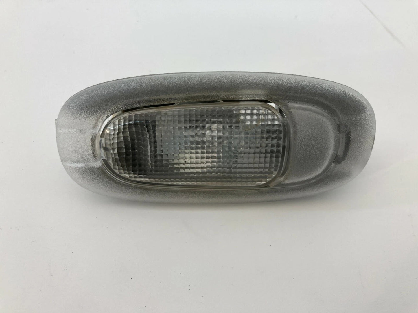 2003-2008 ISUZU ASCENDER REAR LEFT ROOF 3RD ROW DOME MAP LIGHT LAMP 15167304 OEM