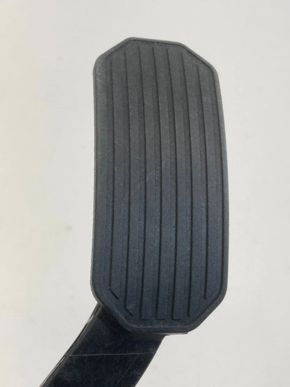 2009-2013 TOYOTA COROLLA ACCELERATOR GAS PEDAL ASSEMBLY SENSOR 78110-08010 OEM