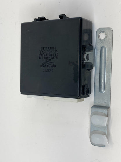 99-03 Lexus RX300 Rear Right Door Multiplex Network Control Module 89224-48010