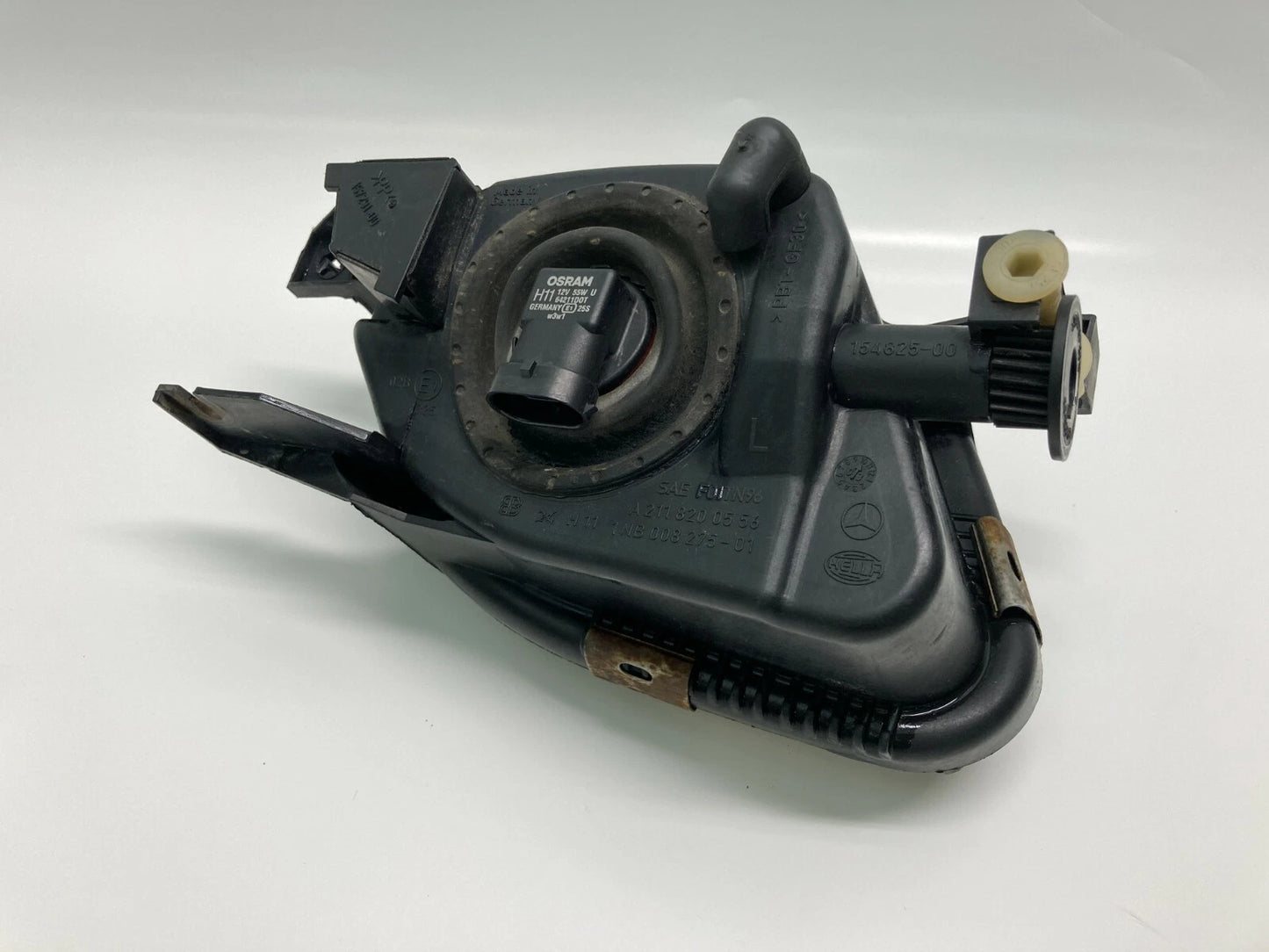 03 04 05 MERCEDES E320 LEFT DRIVER SIDE FOG LIGHT LAMP ASSEMBLY 2118200556 OEM