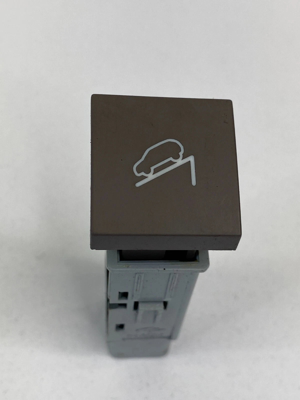 2011 11 HYUNDAI TUCSON HILL DESCENT CONTROL SWITCH BUTTON OEM