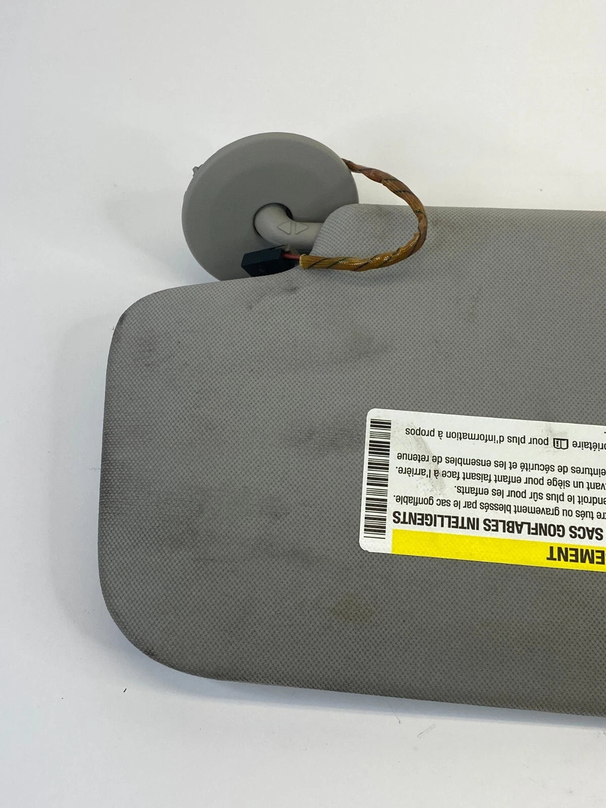 09-17 CHEVY TRAVERSE 08-17 BUICK ENCLAVE RIGHT PASSENGER SUNVISOR SUN VISOR GRAY