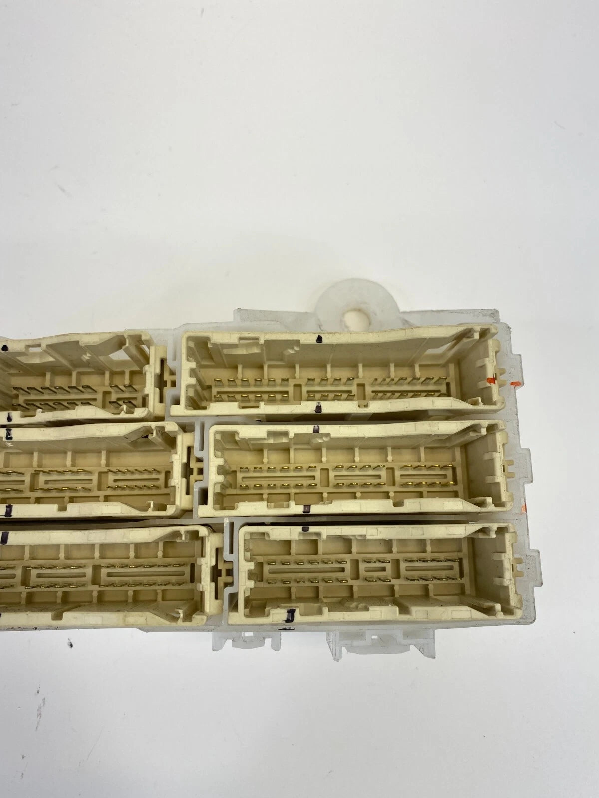 2004 2005 2006 TOYOTA SIENNA INNER FUSE BOX PANEL JUNCTION CONNECTION BLOCK OEM