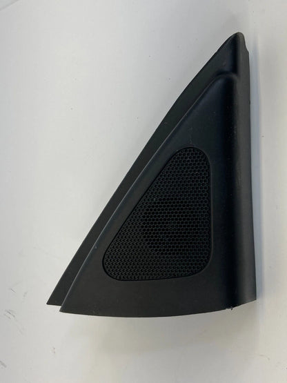07-10 HYUNDAI ELANTRA SEDAN FRONT RIGHT SPEAKER TWEETER CORNER COVER 87660-2H020
