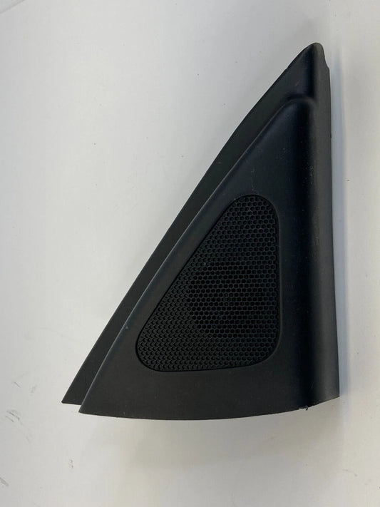 07-10 HYUNDAI ELANTRA SEDAN FRONT RIGHT SPEAKER TWEETER CORNER COVER 87660-2H020