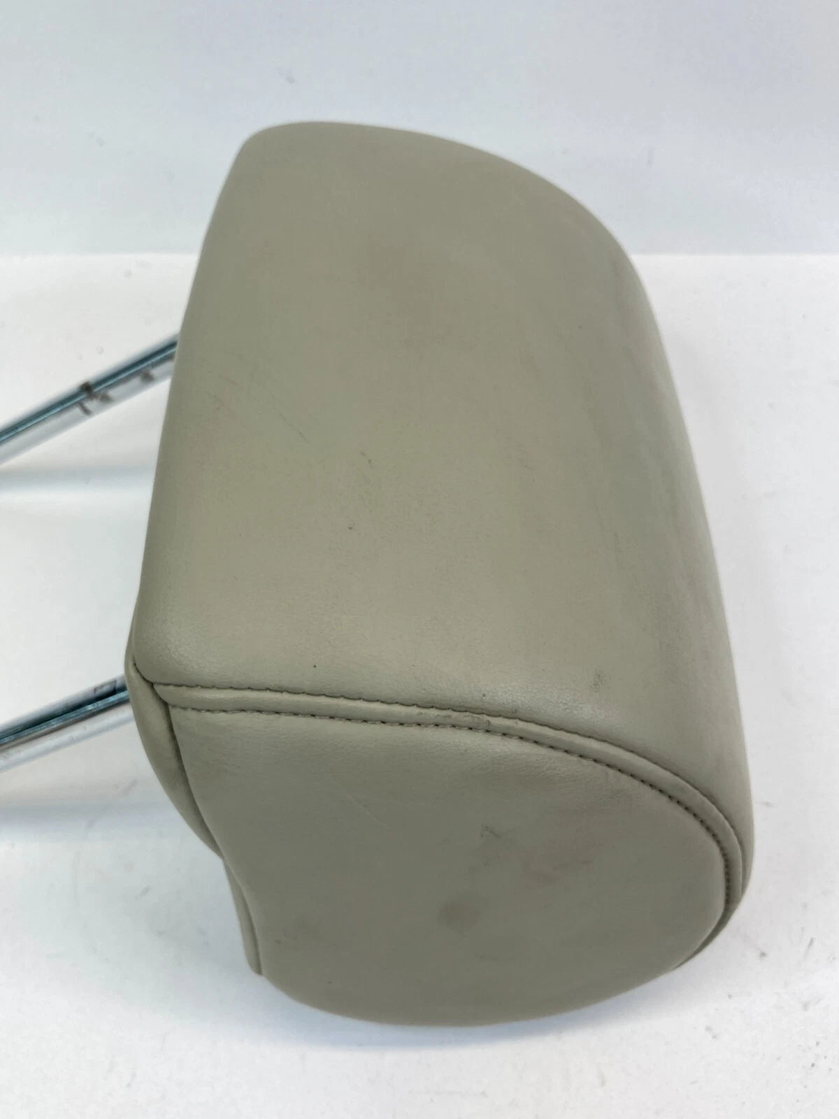 2003 2004 03 04 INFINITI G35 FRONT LEFT DRIVER SEAT HEADREST HEAD REST OEM