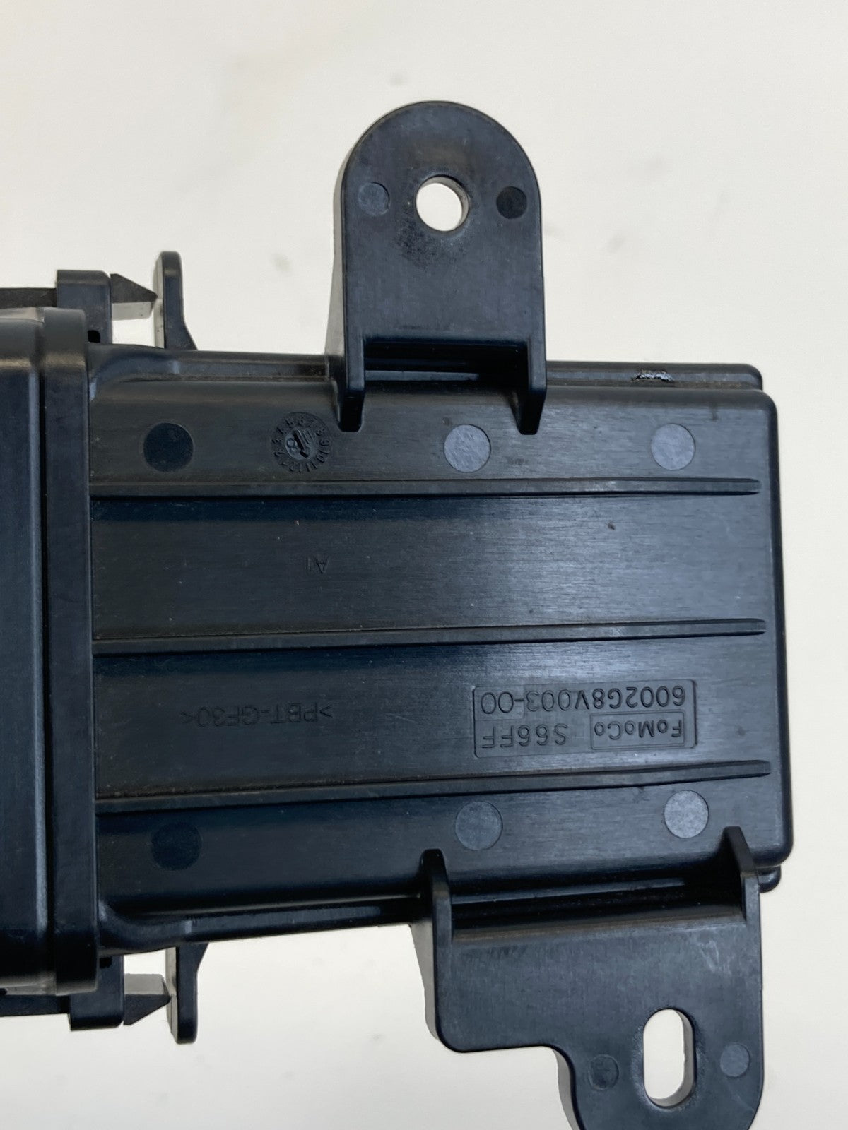 2009 2010 Ford Flex Seat Occupant Sensor Control Module 8A83-19G275-AD OEM